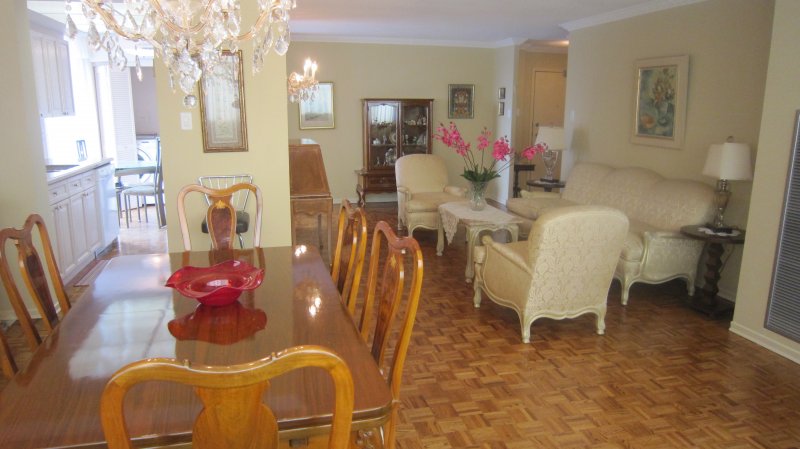 SOLD -80 ANTIBES #2302    $318,000