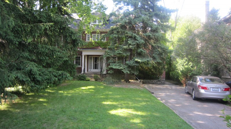 SOLD  436 GLENCAIRN AVE - $1,515,000