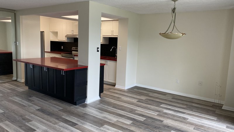 LEASED   #501  3000 Bathurst St.