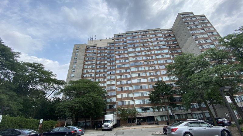 LEASED   #501  3000 Bathurst St.