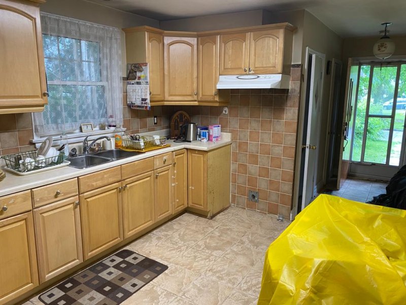 46 Barclay Rd  SOLD  $1,150,000 3 bd, 2 baths