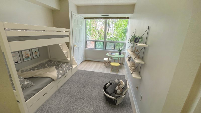 8 Covington Rd apt. 309 - $618,000