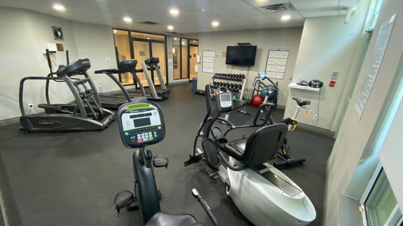 8 Covington Rd apt. 309 - $618,000