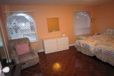 SOLD   41 Silverton Avenue