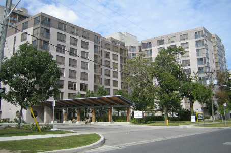 SOLD***2 NEPTUNE DR, #811* ** $239,000