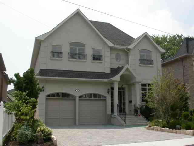 SOLD**EXCLUSIVE**129 LAURELCREST