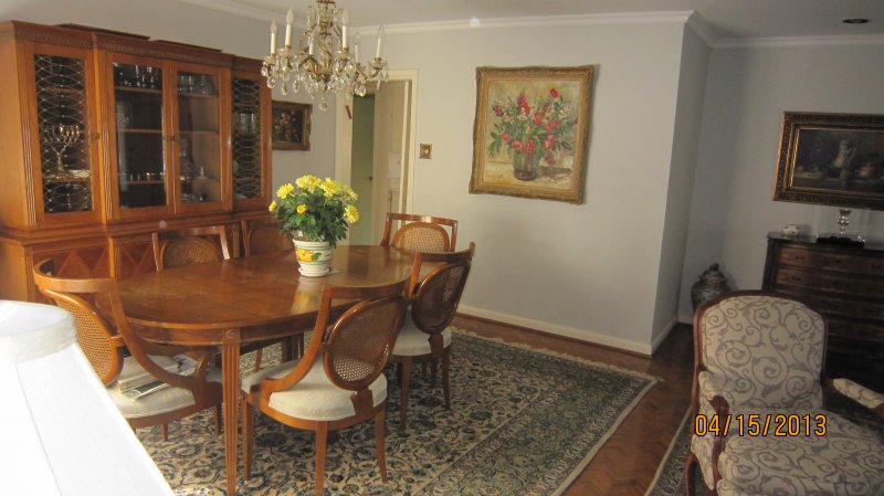 **SOLD ** $765,000 **61 CLANTON ***($729,000)