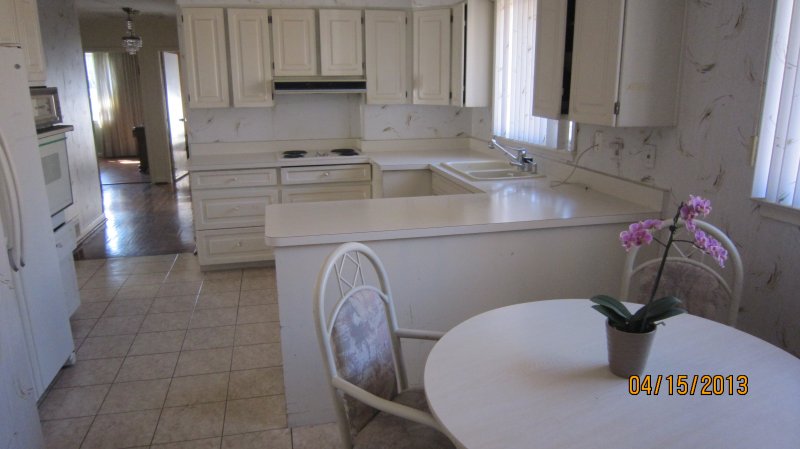 **SOLD ** $765,000 **61 CLANTON ***($729,000)