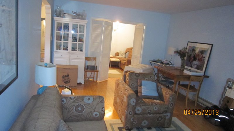 SOLD***12 COLLINSON BLVD -OFFERED @  $649.000